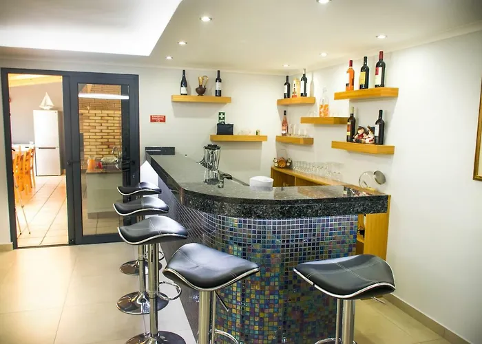 Barreiros House * Funchal