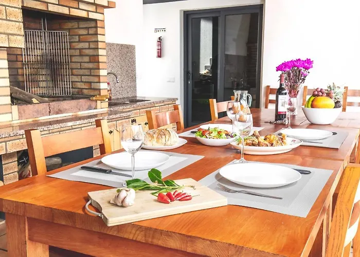 Semesterbostad Barreiros House Funchal (Madeira)